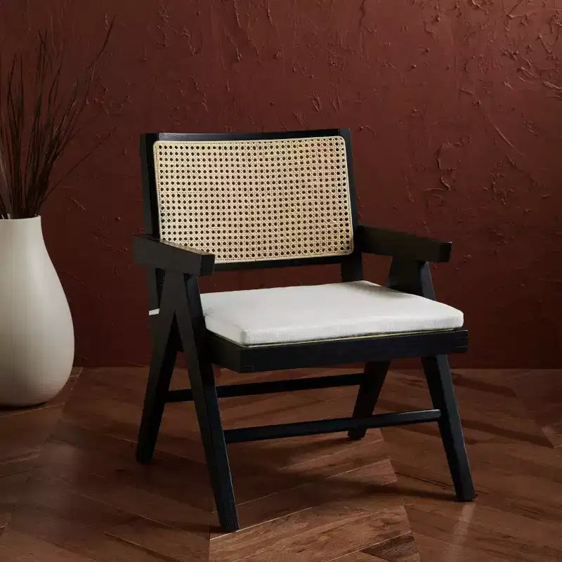 Fauteuil d'appoint en rotin avec cadre en frêne et assise en lin – Assise 55,1 cm L x 50 cm P x 39,1 cm H, supporte jusqu'à 124,7 kg
