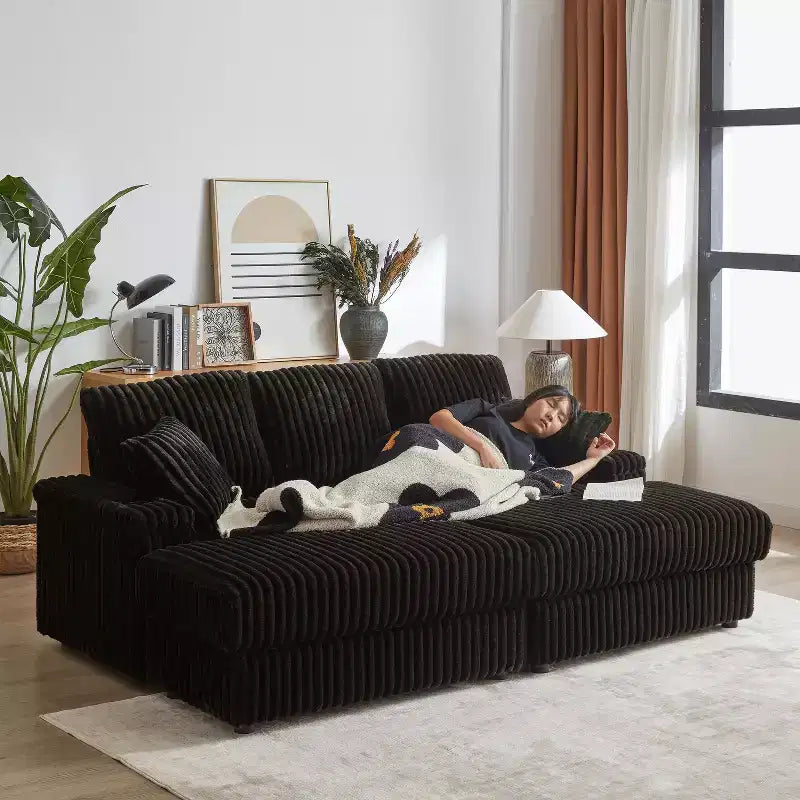 Canapé 3 places en velours côtelé de 84 pouces avec poufs de rangement et porte-gobelets – 84" L x 33,5" H