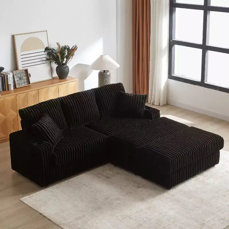 Canapé 3 places en velours côtelé de 84 pouces avec poufs de rangement et porte-gobelets – 84" L x 33,5" H