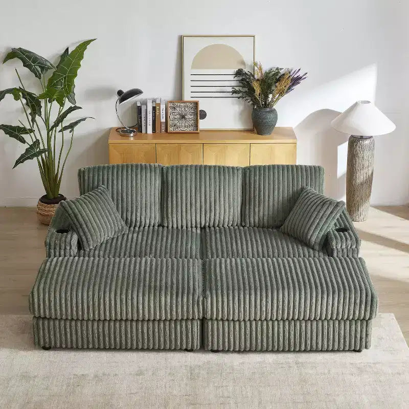 Canapé 3 places en velours côtelé de 84 pouces avec poufs de rangement et porte-gobelets – 84" L x 33,5" H