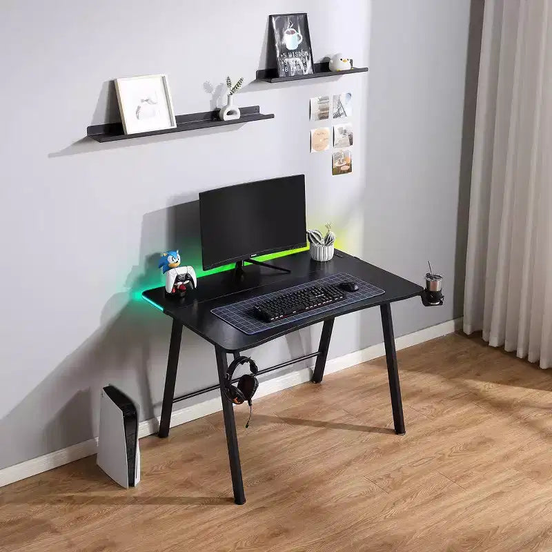 Bureau Gaming avec Lumières LED et Support Casque – 112 cm P x 70 cm L x 75 cm H, Cadre en Acier, Supporte 59 kg