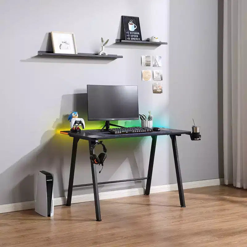Bureau Gaming avec Lumières LED et Support Casque – 112 cm P x 70 cm L x 75 cm H, Cadre en Acier, Supporte 59 kg